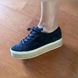 Vince navy blue suede Low Top Espadrille Sneakers